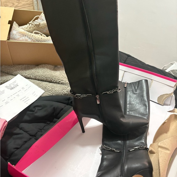 Vince Camuto Black Heeled Boots with Chain Detail - Picture 5 of 5